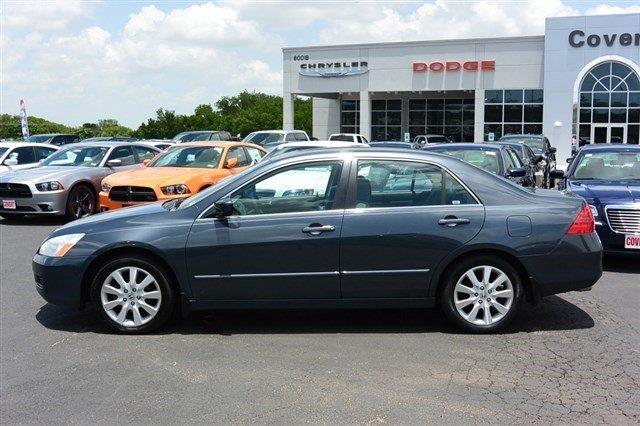 2007 Honda Accord G2500 Extended Cargo