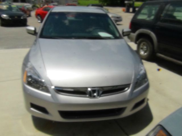 2007 Honda Accord SLT Quad Cab4x4