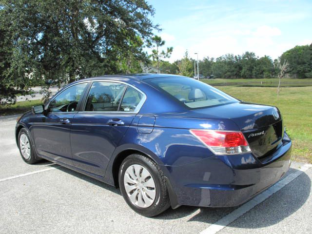 2008 Honda Accord 2dr Reg Cab 120.5 WB