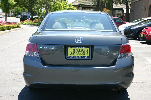 2008 Honda Accord 2dr Reg Cab 120.5 WB