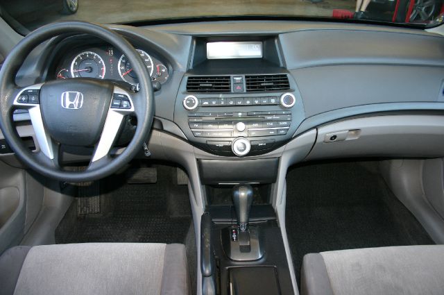 2008 Honda Accord 2dr Reg Cab 120.5 WB