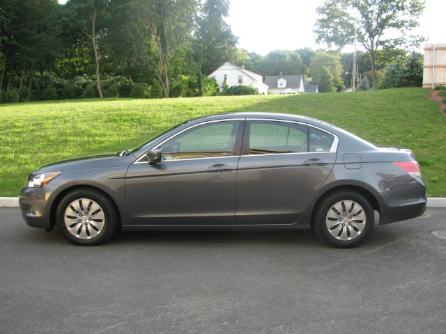 2008 Honda Accord 2dr Reg Cab 120.5 WB