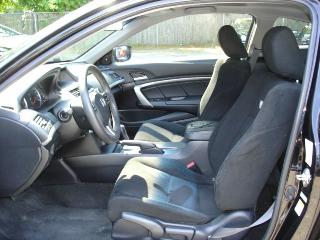 2008 Honda Accord 2dr Reg Cab 120.5 WB