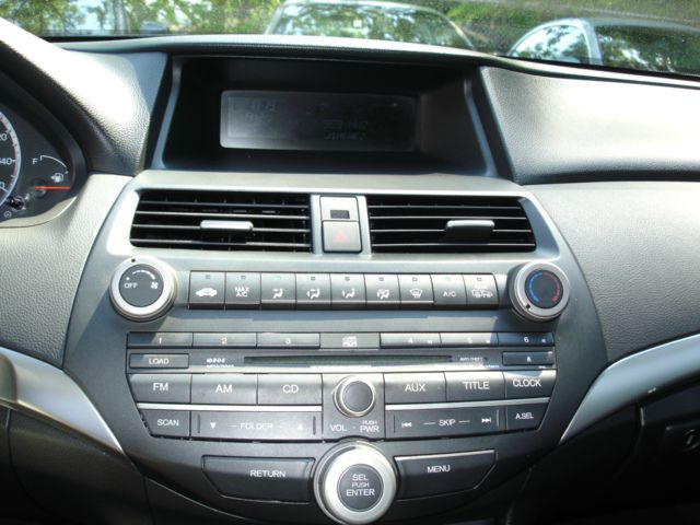 2008 Honda Accord 2dr Reg Cab 120.5 WB