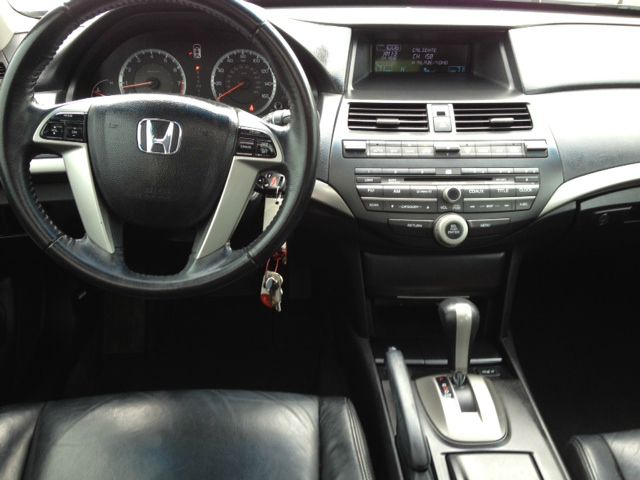 2008 Honda Accord XLS Popular 2WD