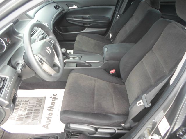 2008 Honda Accord 2dr Reg Cab 120.5 WB