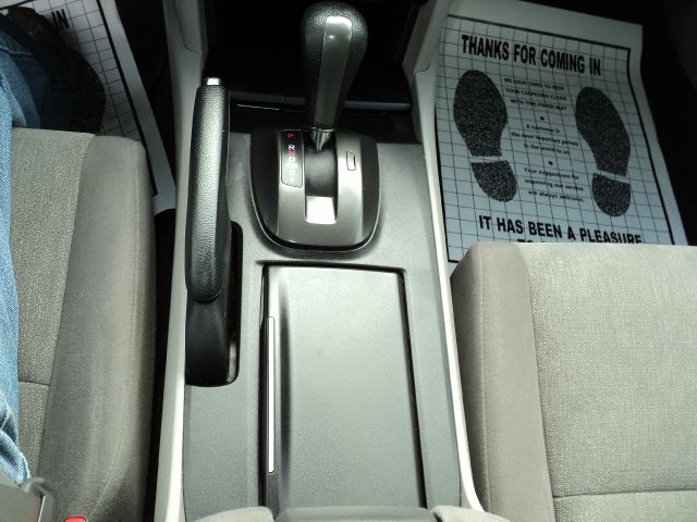 2008 Honda Accord 2dr Reg Cab 120.5 WB