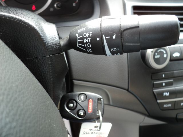 2008 Honda Accord 2dr Reg Cab 120.5 WB