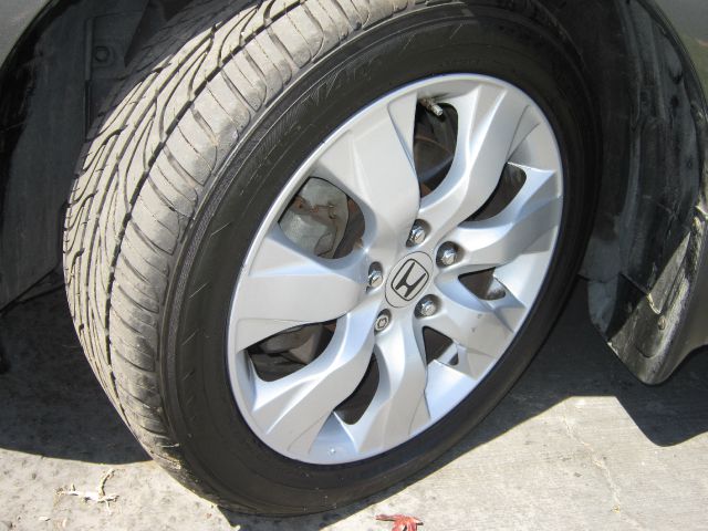 2009 Honda Accord XLS Popular 2WD