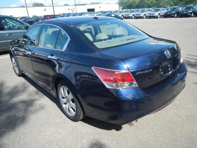 2009 Honda Accord LS 2WD