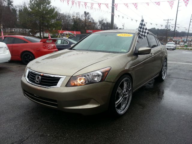 2009 Honda Accord 2dr Reg Cab 120.5 WB