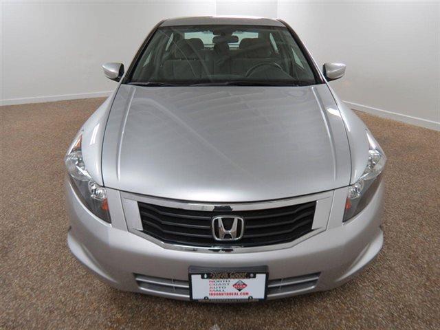 2009 Honda Accord 4DR SE (roof)