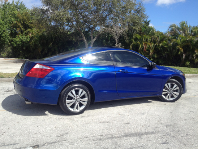 2009 Honda Accord 328i Sport