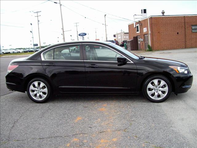2009 Honda Accord T6 - AWD -navi 7 Passenger