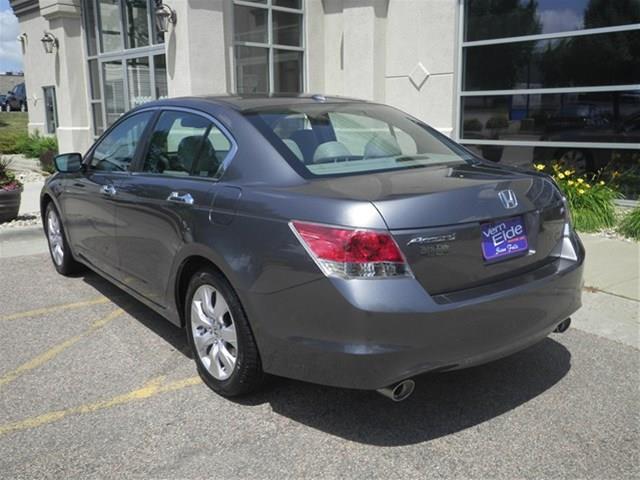 2009 Honda Accord LS 2WD