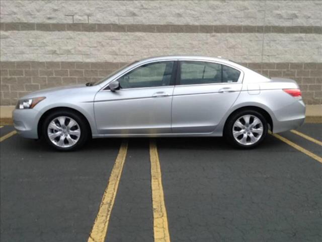 2009 Honda Accord LS 2WD