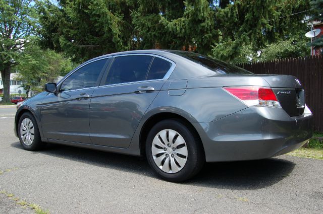 2010 Honda Accord 2dr Reg Cab 120.5 WB