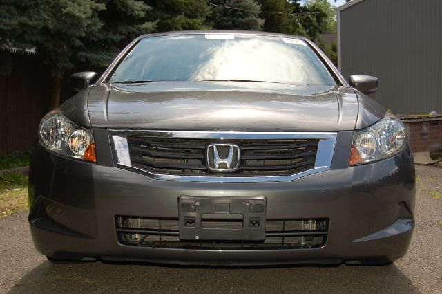 2010 Honda Accord 2dr Reg Cab 120.5 WB
