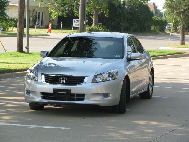 2010 Honda Accord XLS Popular 2WD