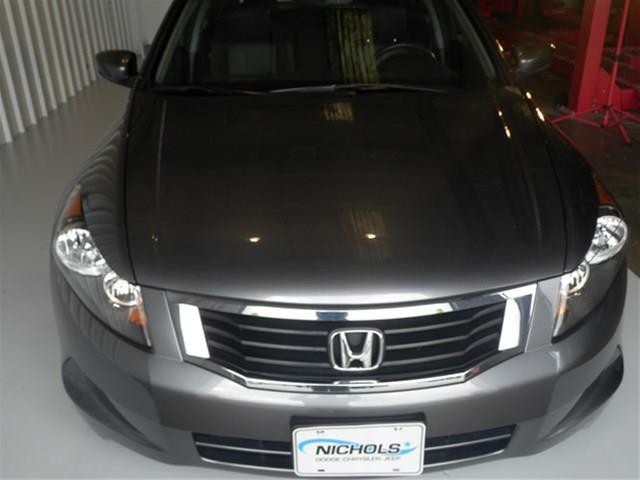 2010 Honda Accord 4WD Supercrew Styleside 5-1/2 Ft Box FX4 4x4 Truck