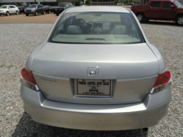 2010 Honda Accord 2dr Reg Cab 120.5 WB