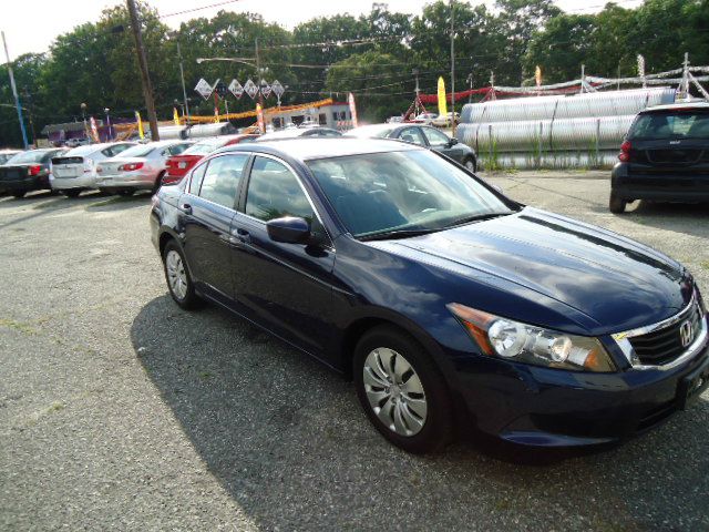 2010 Honda Accord 2dr Reg Cab 120.5 WB