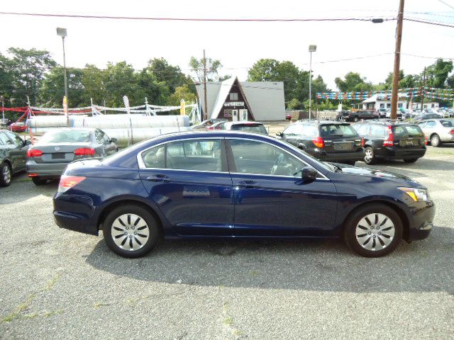 2010 Honda Accord 2dr Reg Cab 120.5 WB