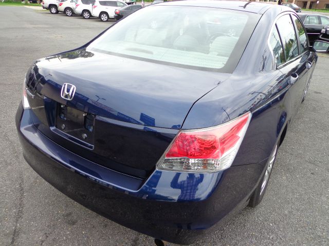 2010 Honda Accord 2dr Reg Cab 120.5 WB