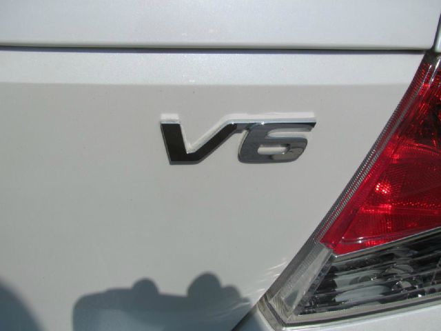 2010 Honda Accord XLS Popular 2WD