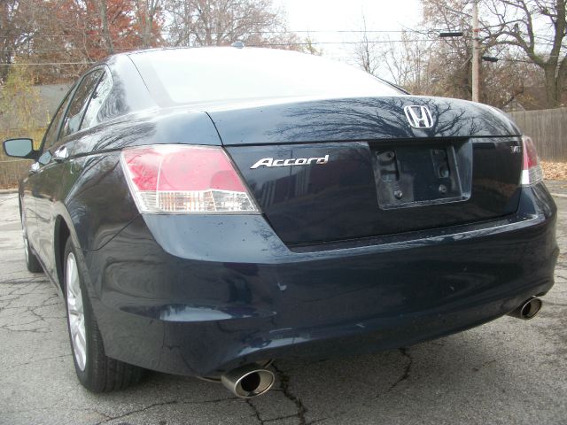 2010 Honda Accord XLS Popular 2WD