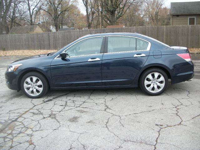 2010 Honda Accord XLS Popular 2WD