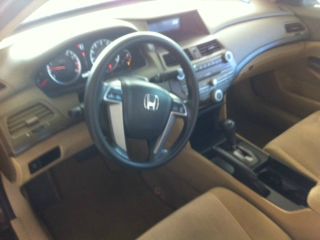 2010 Honda Accord 2dr Reg Cab 120.5 WB