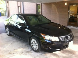 2010 Honda Accord 2dr Reg Cab 120.5 WB