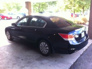 2010 Honda Accord 2dr Reg Cab 120.5 WB