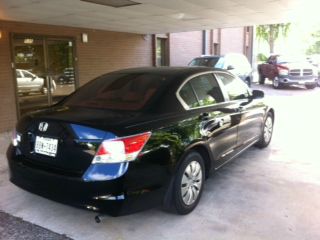 2010 Honda Accord 2dr Reg Cab 120.5 WB