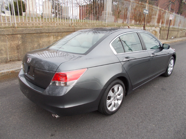 2010 Honda Accord ZQ8 LS