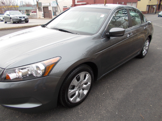 2010 Honda Accord ZQ8 LS