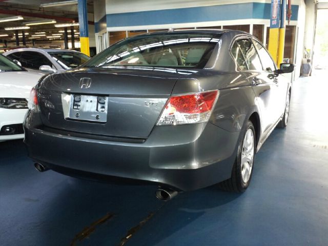 2010 Honda Accord XLS Popular 2WD