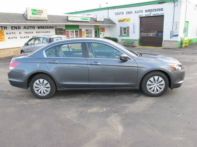 2010 Honda Accord 2dr Reg Cab 120.5 WB