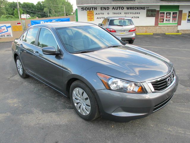 2010 Honda Accord 2dr Reg Cab 120.5 WB