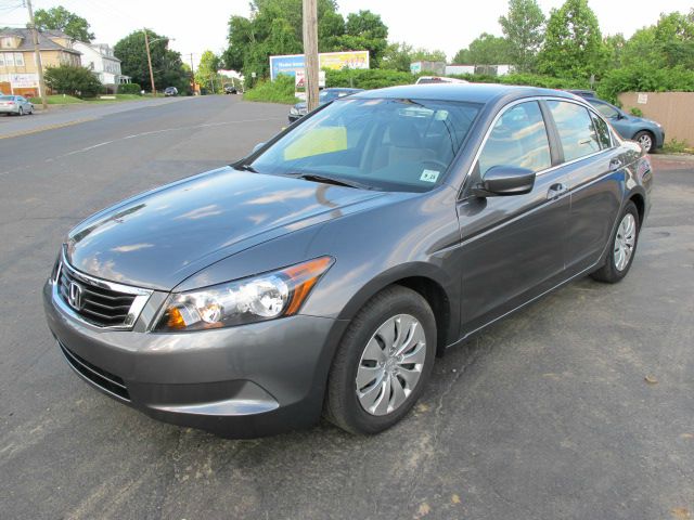 2010 Honda Accord 2dr Reg Cab 120.5 WB