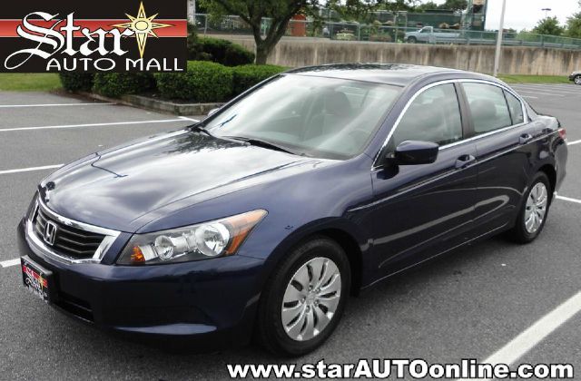2010 Honda Accord 2dr Reg Cab 120.5 WB