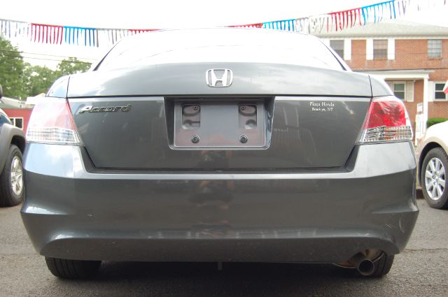 2010 Honda Accord 2dr Reg Cab 120.5 WB