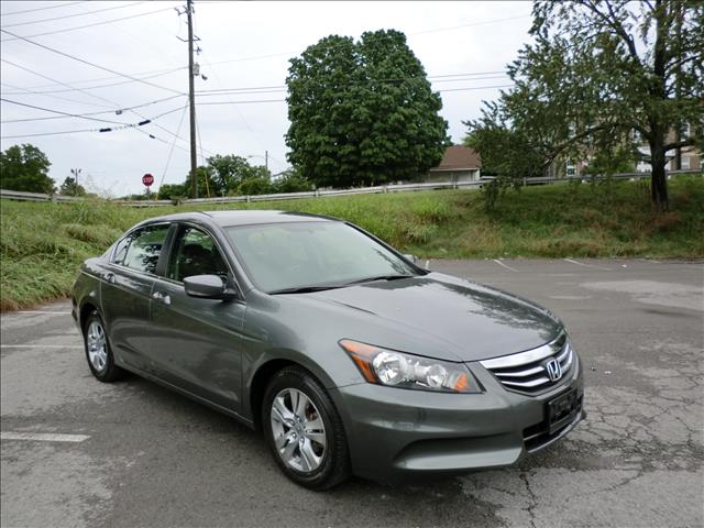 2011 Honda Accord 3500 Reg. Cab 8-ft. Bed D