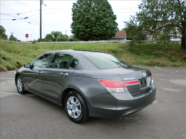 2011 Honda Accord 3500 Reg. Cab 8-ft. Bed D