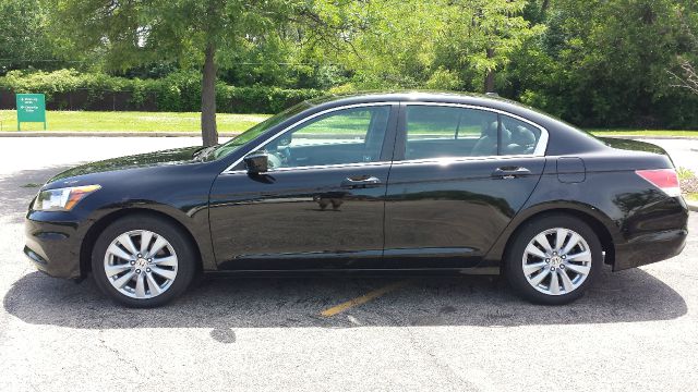 2011 Honda Accord Ford F250 FX4 Lariat