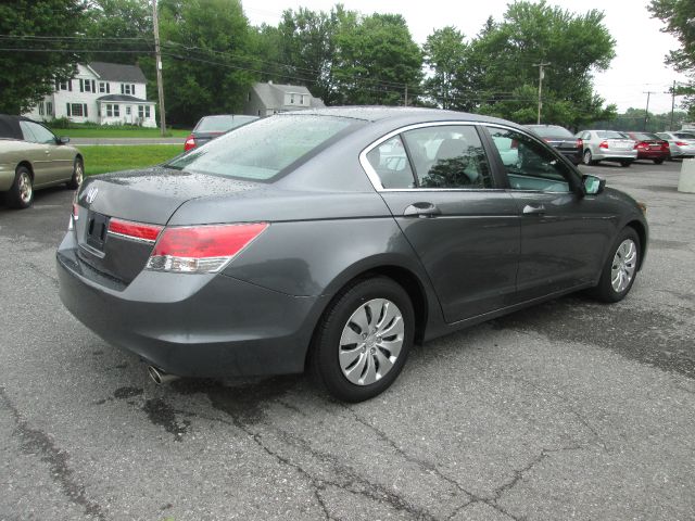 2011 Honda Accord 2dr Reg Cab 120.5 WB
