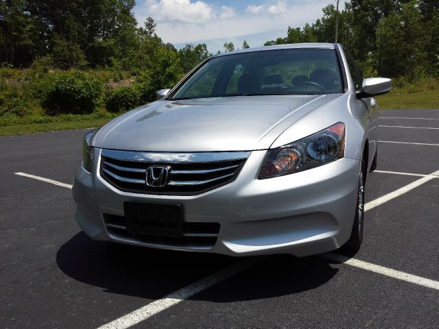 2011 Honda Accord G2500 Van