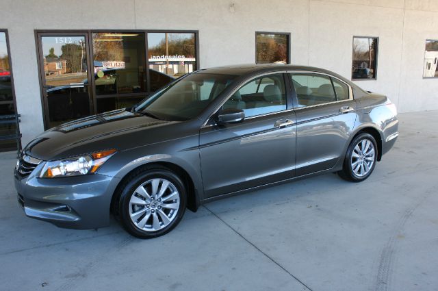 2011 Honda Accord XLS Popular 2WD