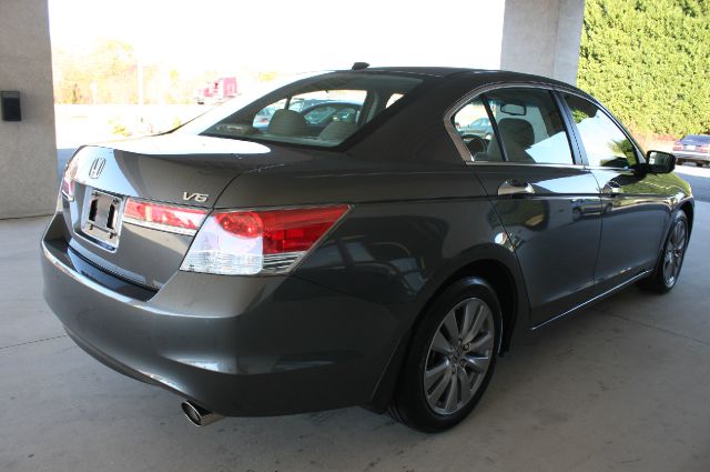 2011 Honda Accord XLS Popular 2WD